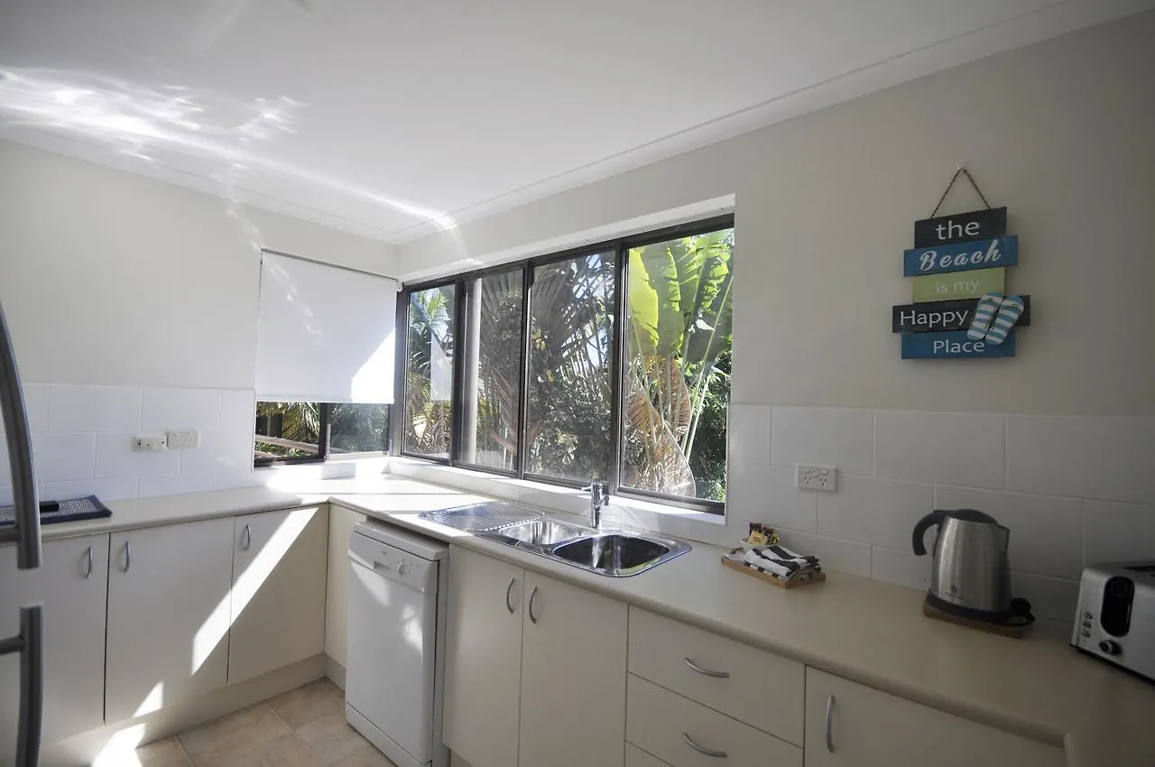 Crystal Waters On The Beach Apartment Woorim