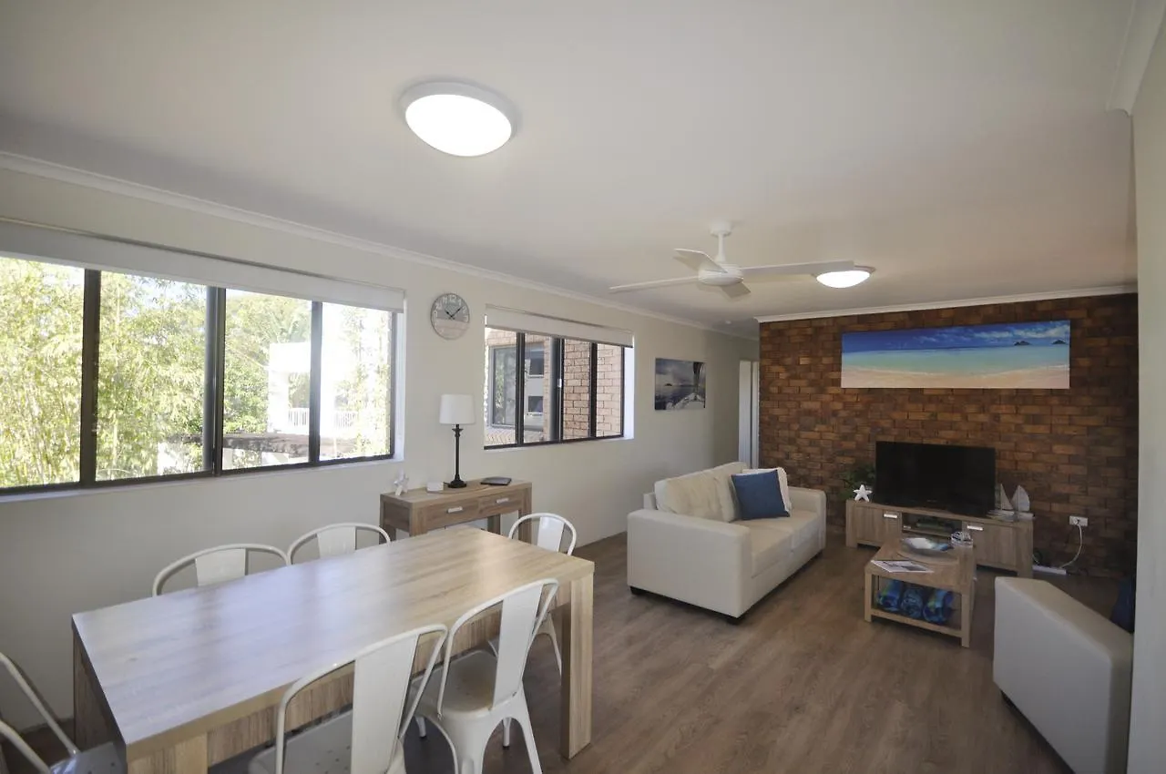 Crystal Waters On The Beach Apartment Woorim